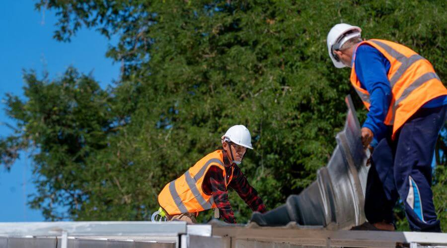 Roof maintenance in Sunnyvale, TX
